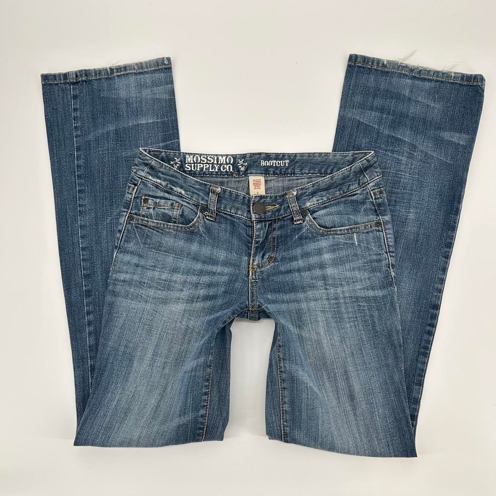 2000s Vintage Mossimo Supply Co. low rise Bootcut Jeans Tagged Size 3